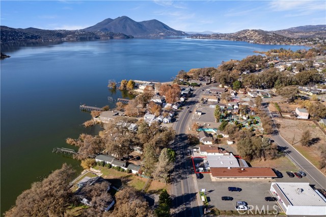 14270 Lakeshore Drive, Clearlake