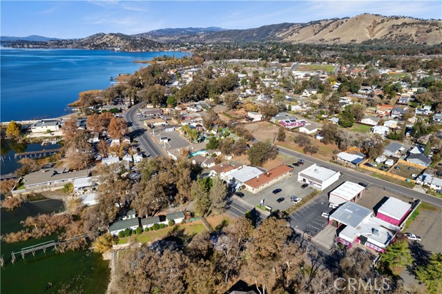 14270 Lakeshore Drive, Clearlake