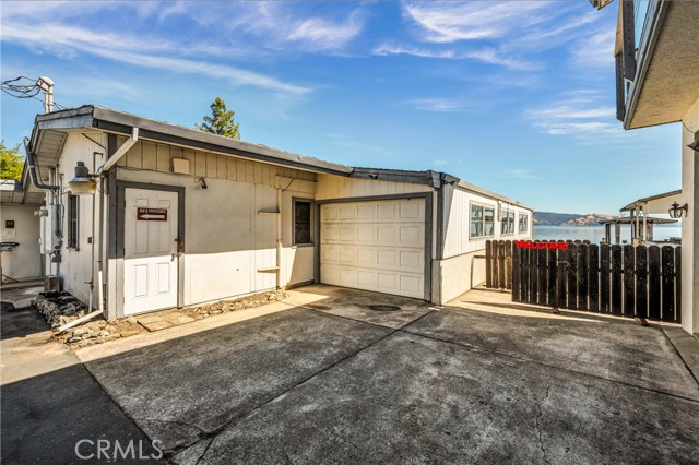 3740 Lakeshore Boulevard, Lakeport