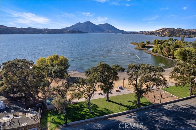 14084 Lakeshore Drive, Clearlake