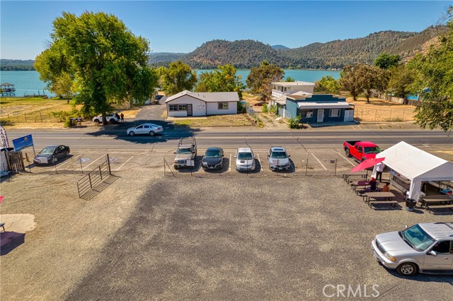 14530 Lakeshore Drive, Clearlake