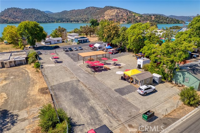 14530 Lakeshore Drive, Clearlake