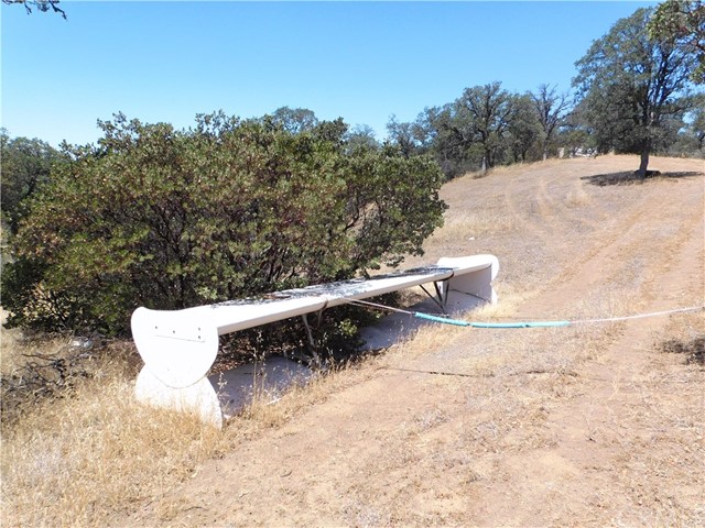 997 Watertrough Rd, Clearlake Oaks