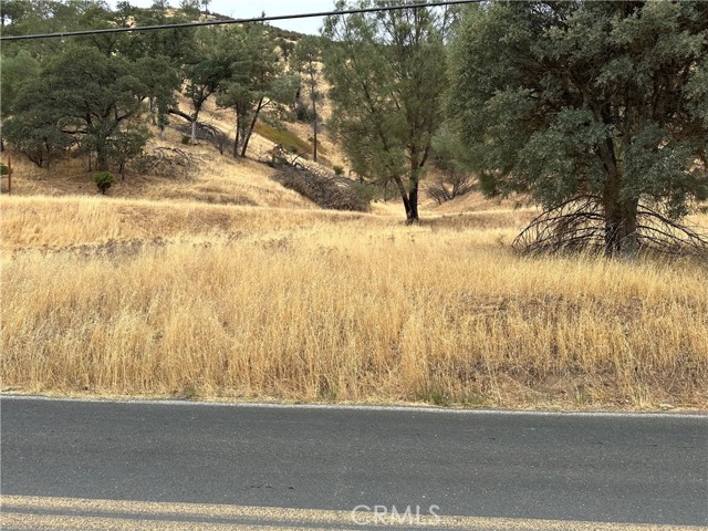 1982 New Long Valley Road, Clearlake Oaks