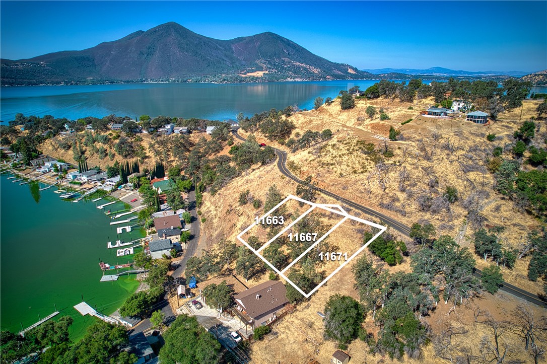 11663 Lakeshore Drive, Clearlake