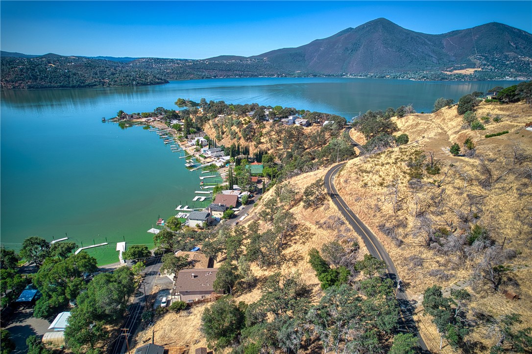 11663 Lakeshore Drive, Clearlake