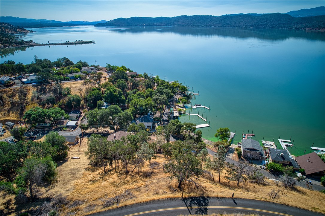 11663 Lakeshore Drive, Clearlake