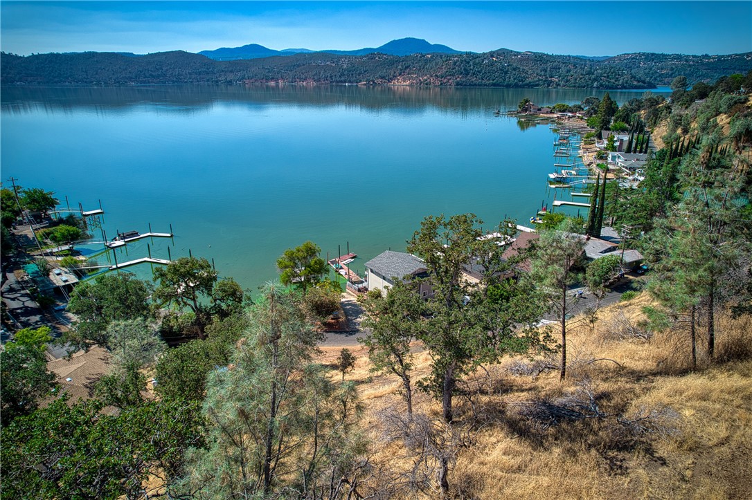 11663 Lakeshore Drive, Clearlake