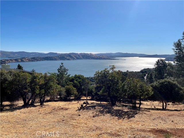 8187 N. Heights Dr., Kelseyville