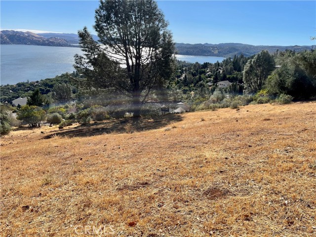 8187 N. Heights Dr., Kelseyville