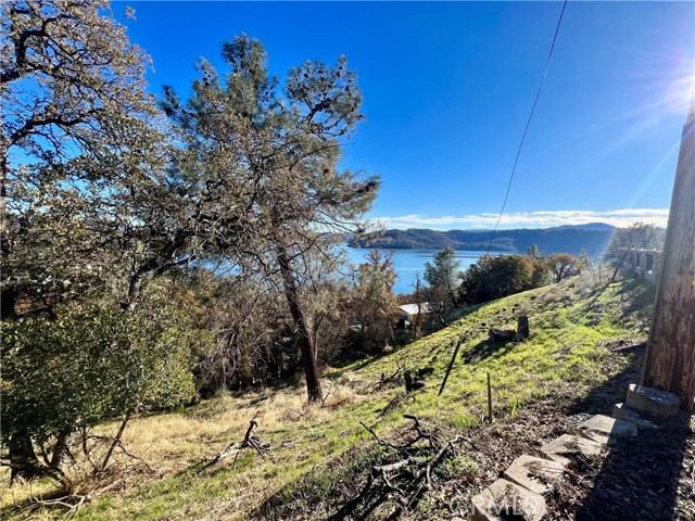 13338 Sampson Drive, Clearlake