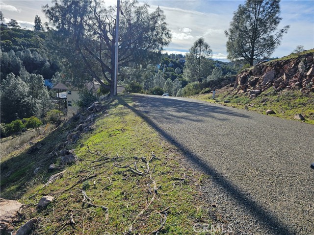 10203 El Capitan Way, Kelseyville