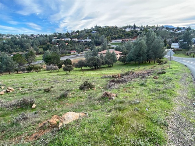 9646 Fairway Drive, Kelseyville