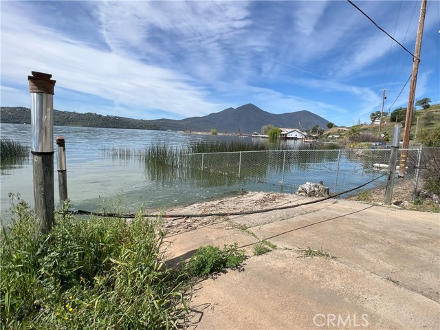 3651 Parkview Drive, Clearlake