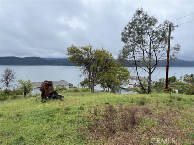 3651 Parkview Drive, Clearlake