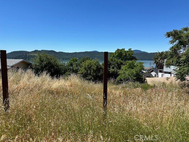 13497 Arrowhead Road, Clearlake