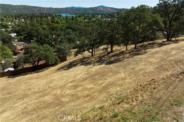 12739 Lakeview Drive, Clearlake Oaks