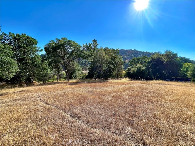 1843 New Long Valley Road, Clearlake Oaks