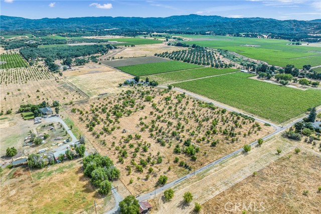 2145 Smith Lane, Kelseyville