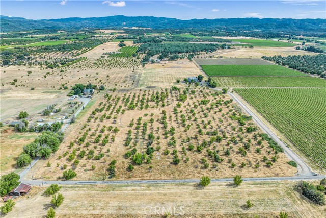 2145 Smith Lane, Kelseyville