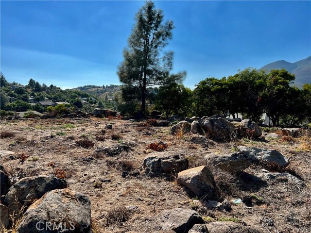 5010 Larkspur Way, Kelseyville