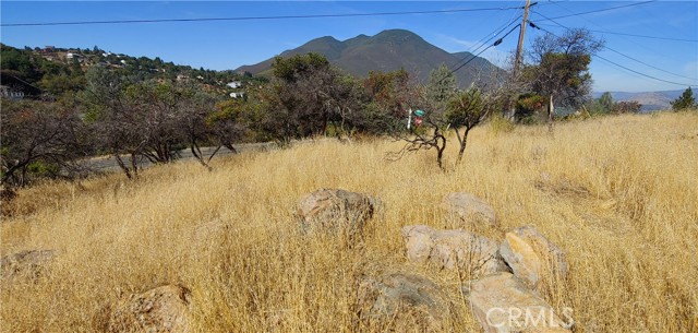 9911 Emerald Drive, Kelseyville