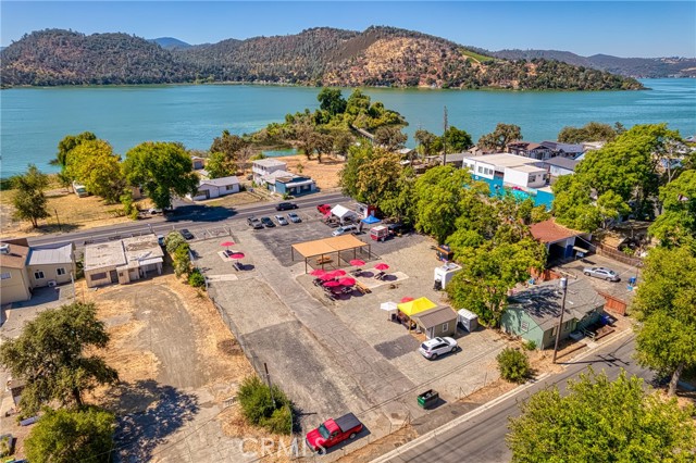 14530 Lakeshore Drive, Clearlake