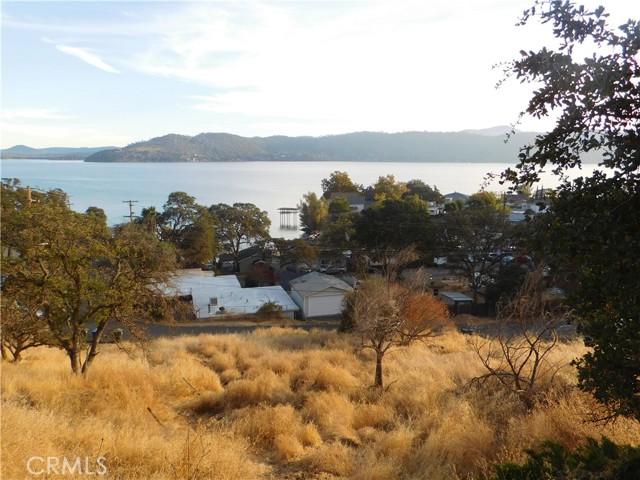 12971 San Joaquin Avenue, Clearlake