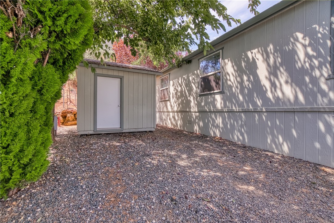 8925 Soda Bay Road, Kelseyville