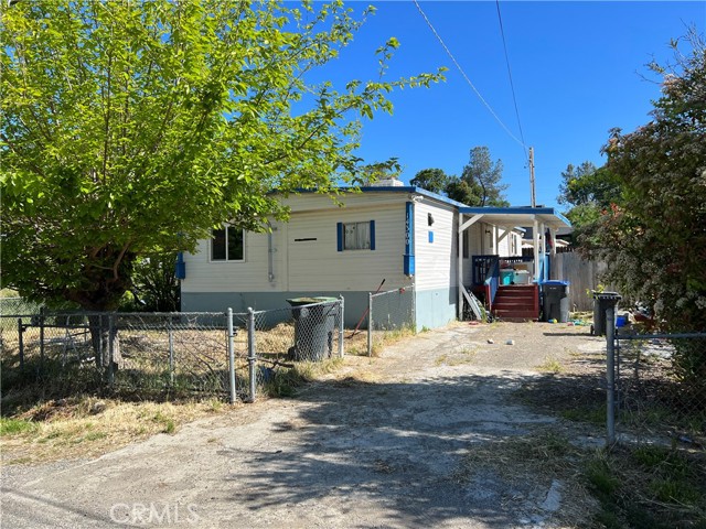 14300 Robinson Avenue, Clearlake