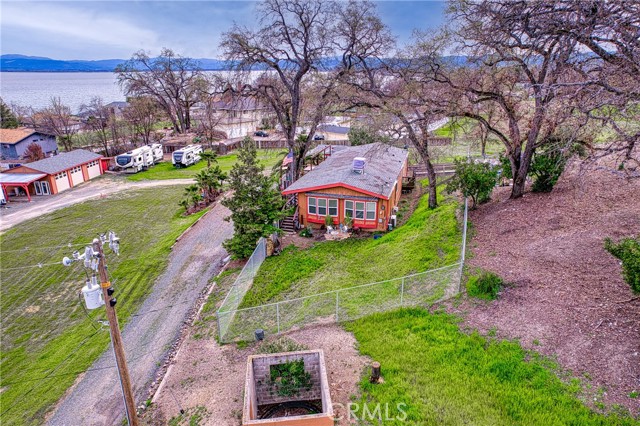 3699 Lakeshore Boulevard, Lakeport