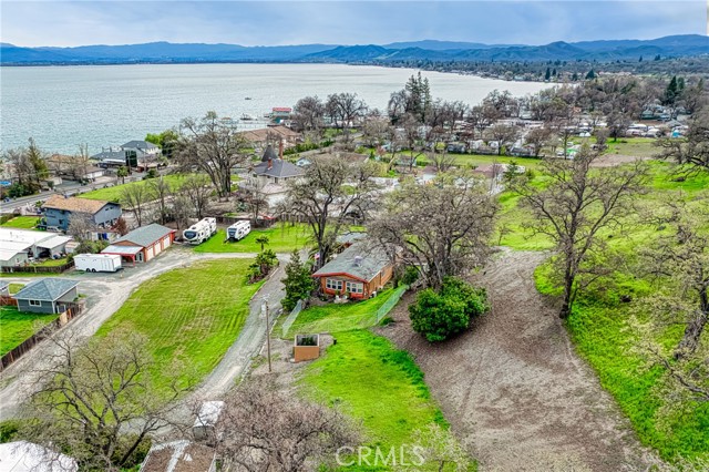 3699 Lakeshore Boulevard, Lakeport