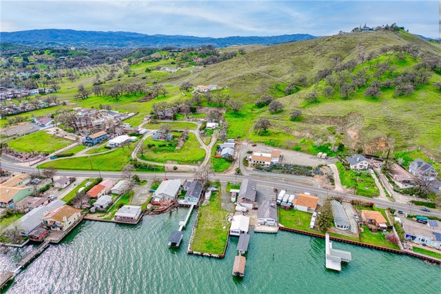 3699 Lakeshore Boulevard, Lakeport