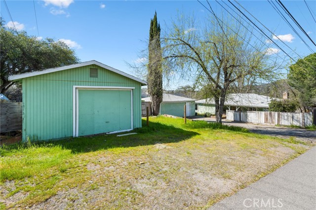 3640 Huntington Avenue, Clearlake