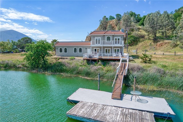 11115 Lakeshore Drive, Clearlake