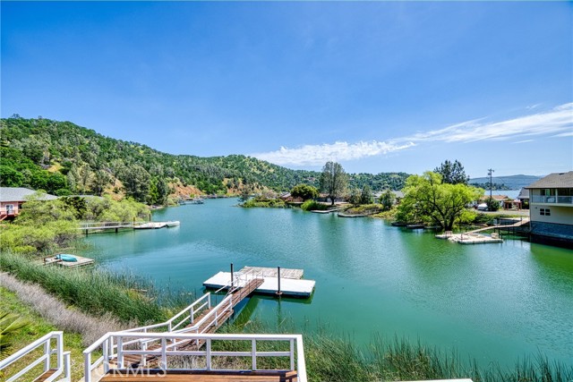 11115 Lakeshore Drive, Clearlake