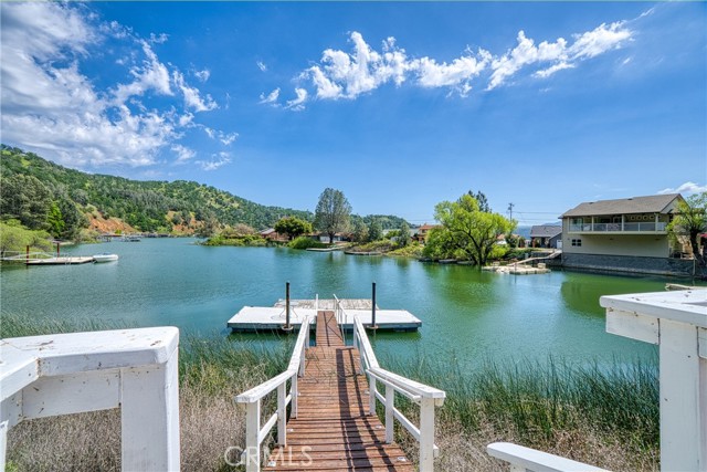 11115 Lakeshore Drive, Clearlake