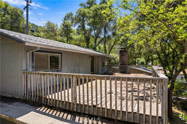 2695 Oakhurst Avenue, Clearlake