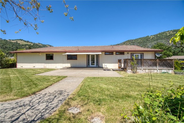 8521 Paradise Valley Boulevard, Lucerne