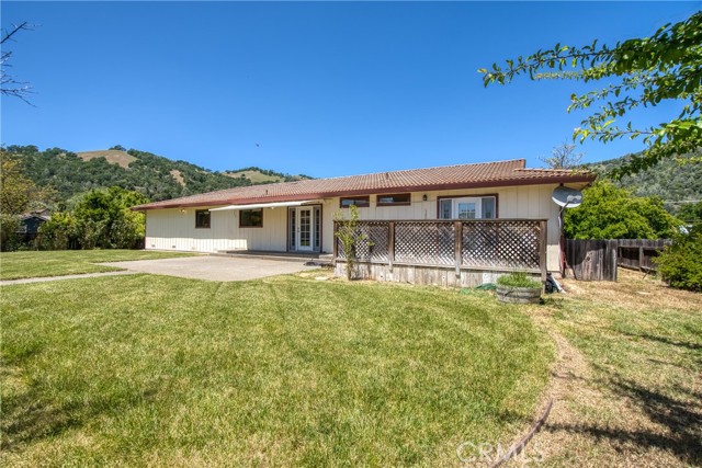 8521 Paradise Valley Boulevard, Lucerne