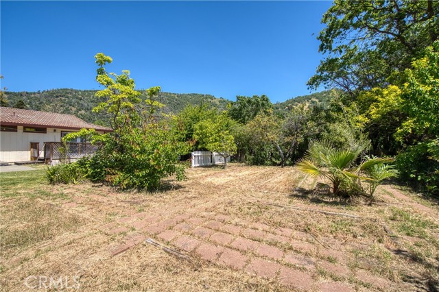 8521 Paradise Valley Boulevard, Lucerne