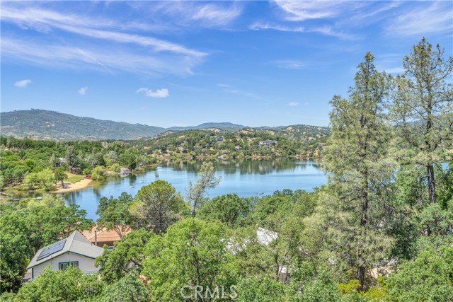 19289 Deer Hill Road, Hidden Valley Lake