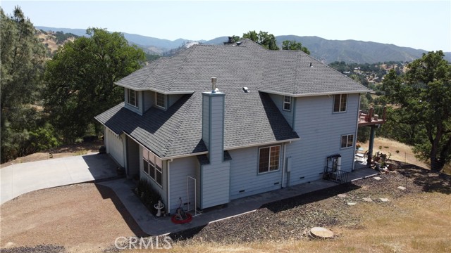 16300 Navajo Trail, Clearlake Oaks