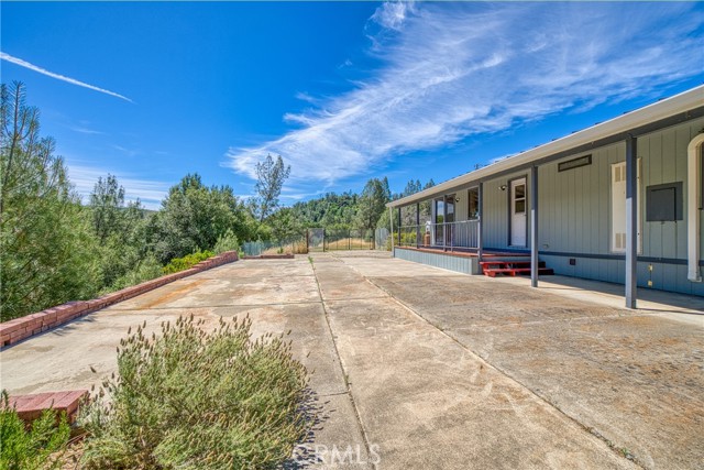 1540 New Long Valley Road, Clearlake Oaks