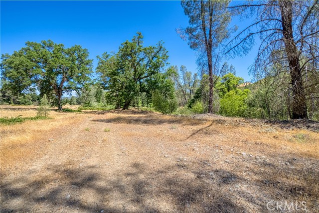 1540 New Long Valley Road, Clearlake Oaks