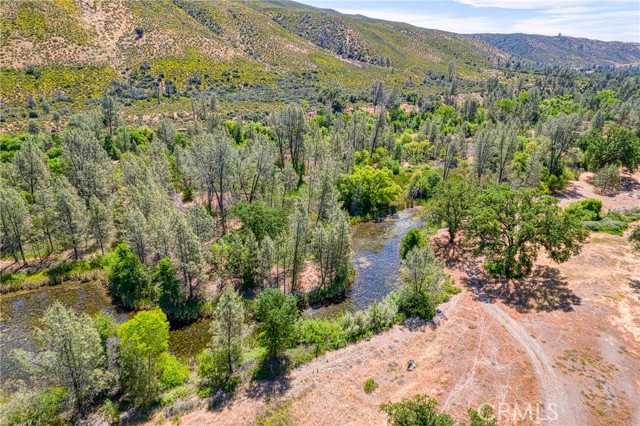 1540 New Long Valley Road, Clearlake Oaks