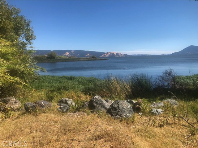 325 Island View Drive, Lakeport