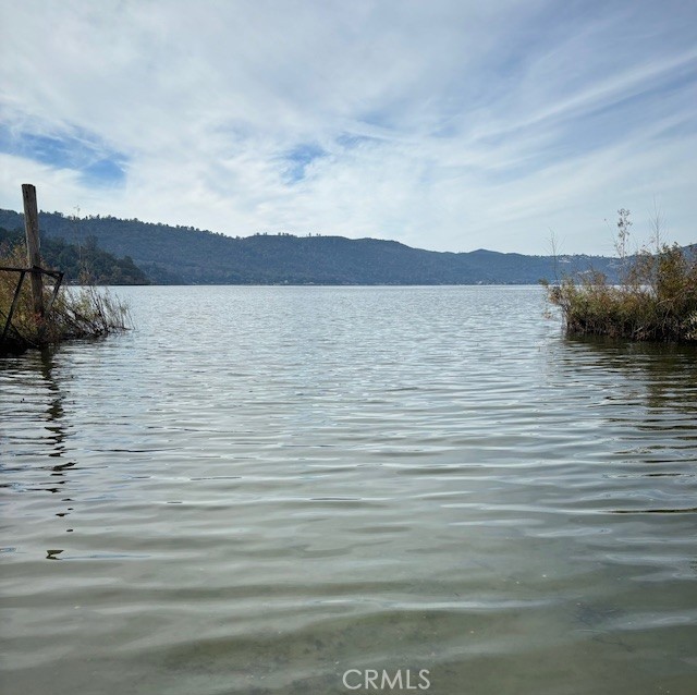 14135 Lakeshore Drive, Clearlake