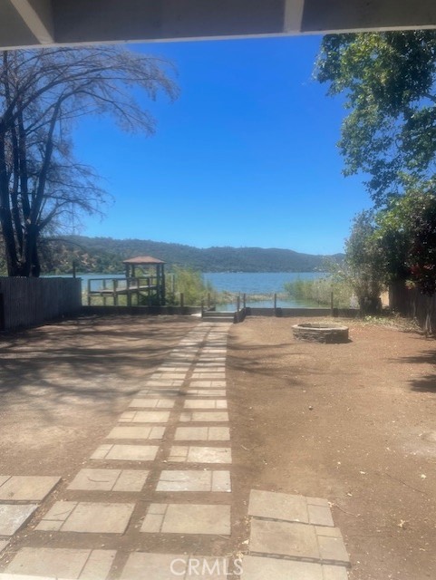 14135 Lakeshore Drive, Clearlake