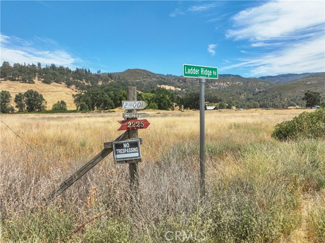 2010 Ladder Ridge Road, Upper Lake